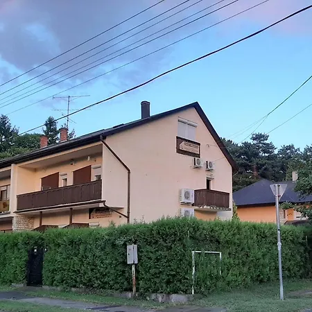 Kincso Vendeghaz By Newave Siófok