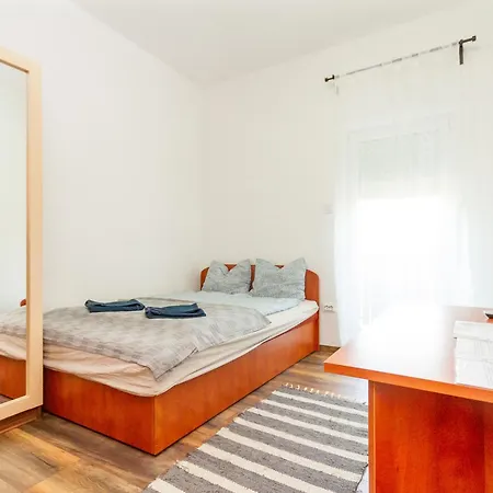 Kincso Vendeghaz By Newave Siófok