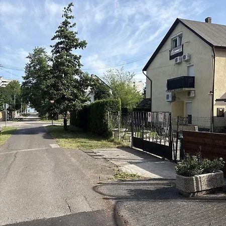 Kincso Vendeghaz 3* Siófok