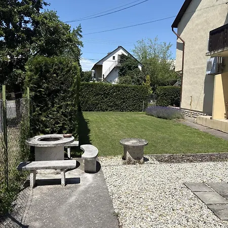 Kincso Vendeghaz 3* Siófok